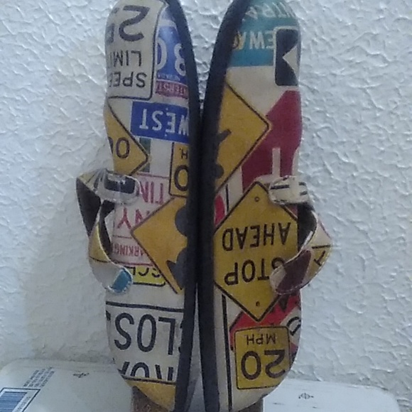 Goby Clogs - Picture 4 of 6